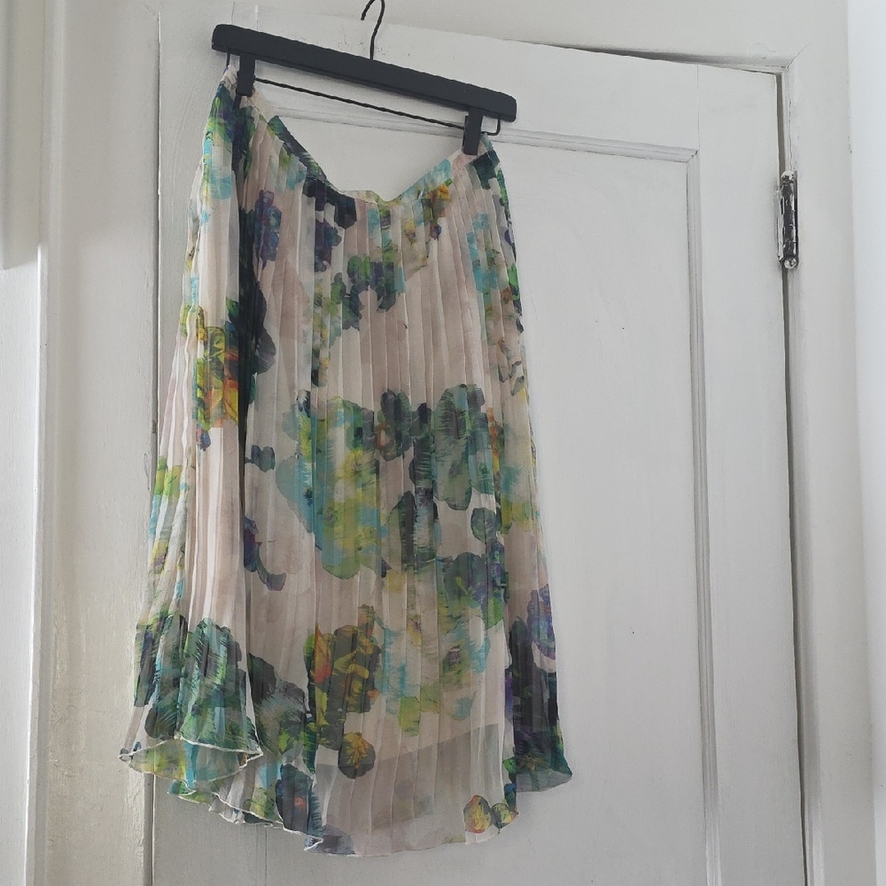 Jack by BB Dakota Asymmetrical Pleated Skirt in Cream and Blue